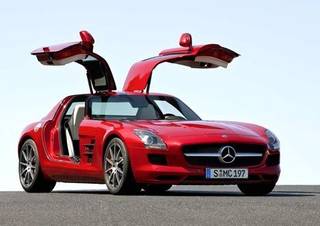 Mercedes Benz SLS AMG priced at Rs 2.5 cr